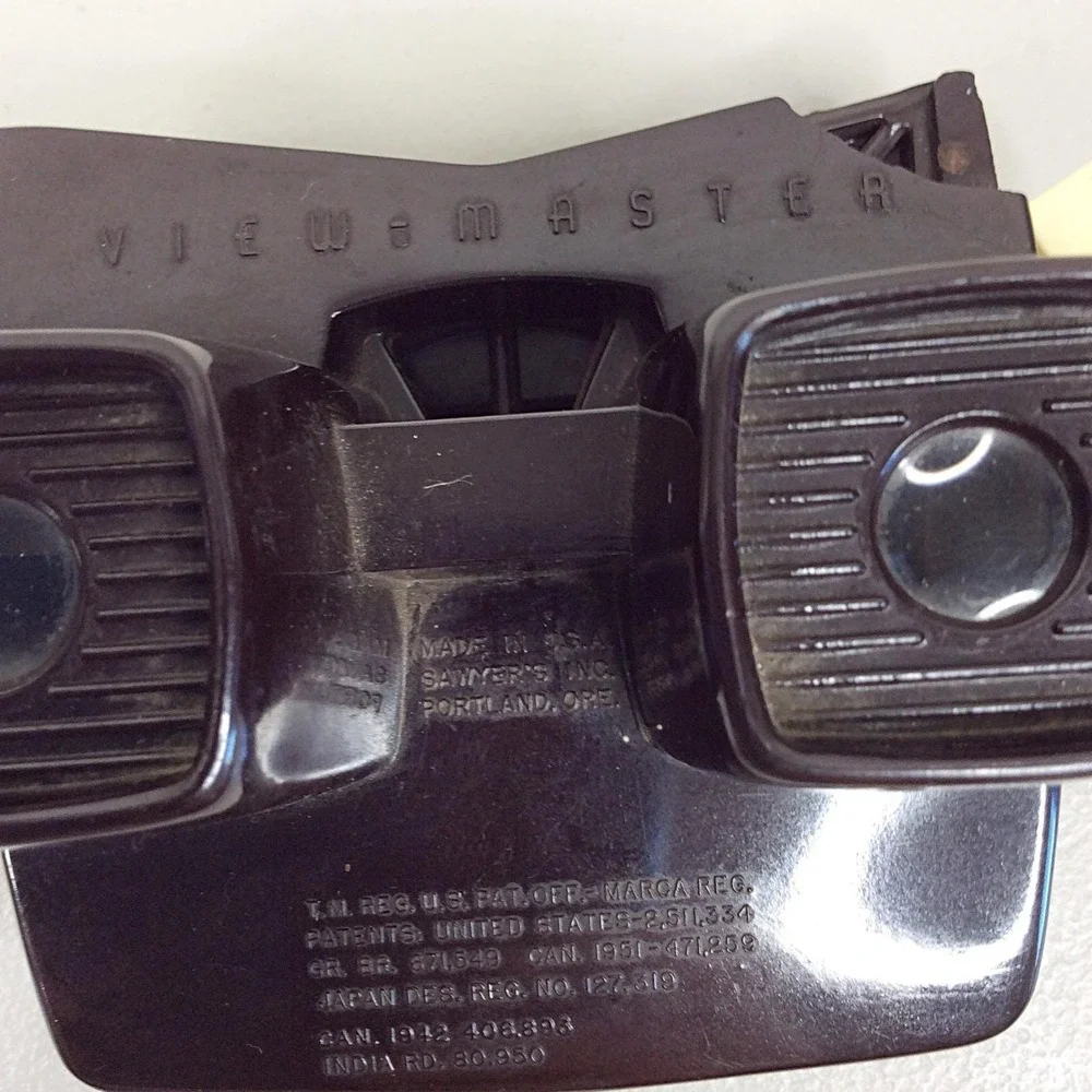 Vintage 1970s Sawyer's View-Master 3D Stereoscopic Viewer Brown